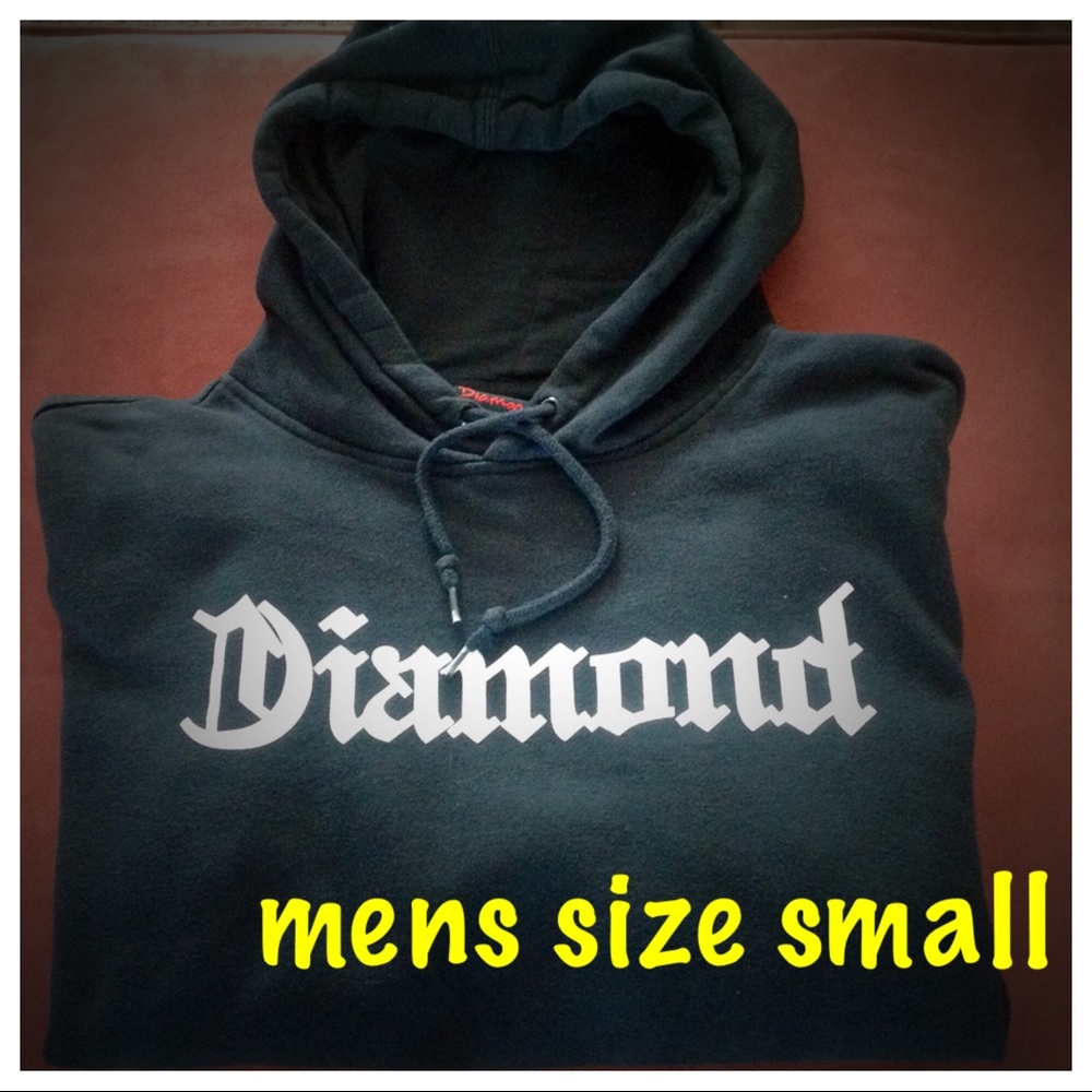 Diamond supply Co. black hoodie. Unisex